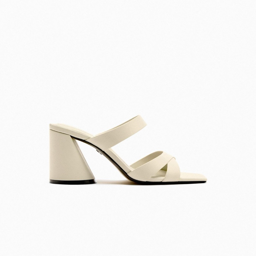 Zara Beige Block Heel Leather Sandals Size 8 (39)